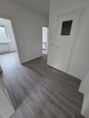 20251107 112706 1 768x1024